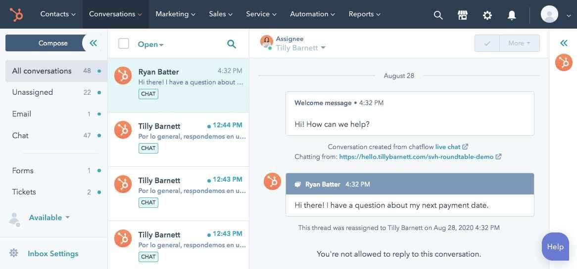 Customer chat in inbox of Hubspot Service Hub like Help Scout